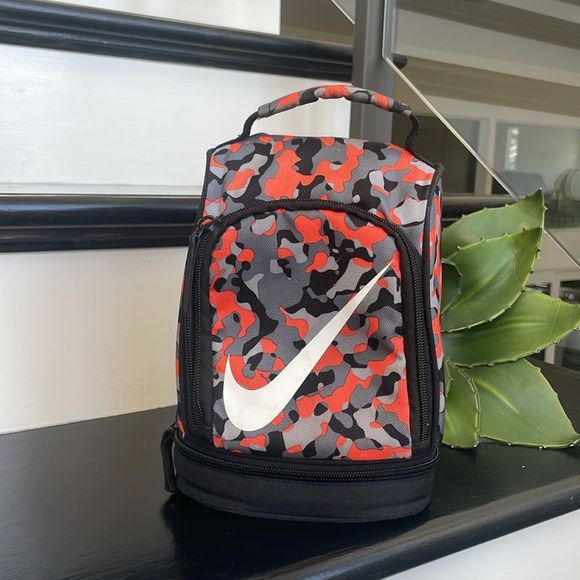 Nike Other - Nike lunchbox tote insulated, snack, bag, camo like new